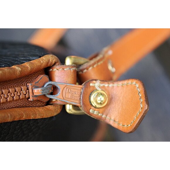 Vintage Dooney & Bourke LARGE (12") Norfolk Satchel, Black + British Tan, USA - Picture 13 of 15